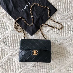 ⛔️SOLD⛔️Chanel Square Classic bag